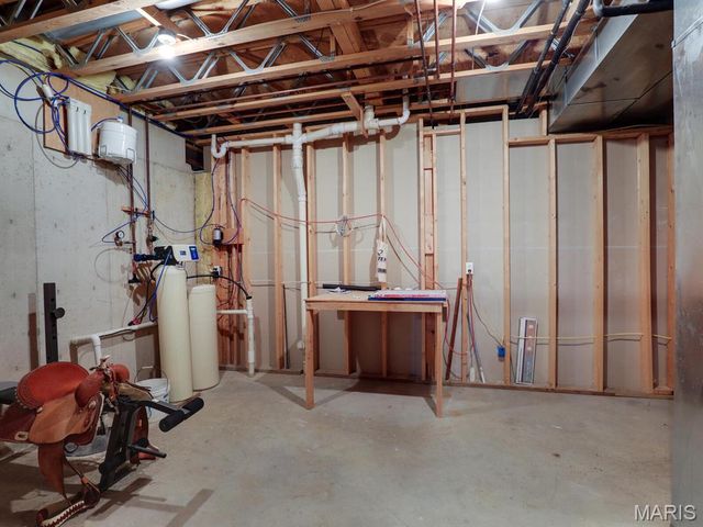 3950 County Road 329, Palmyra, MO 63461