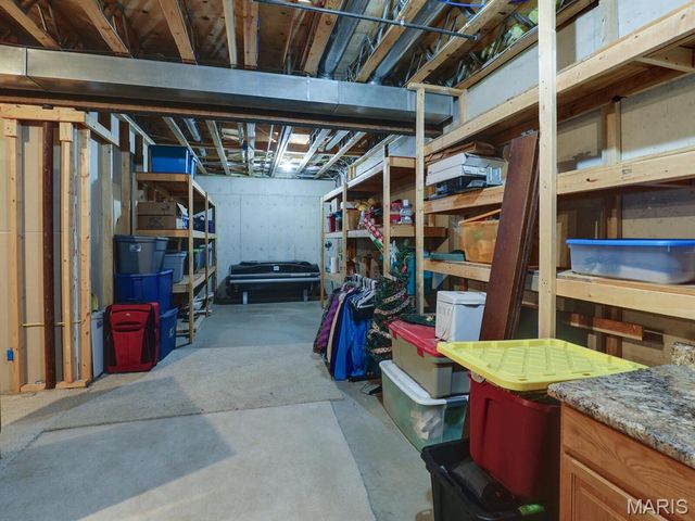 3950 County Road 329, Palmyra, MO 63461