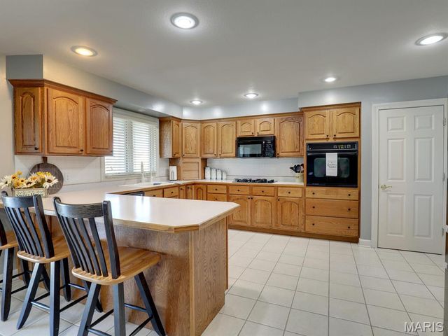 3950 County Road 329, Palmyra, MO 63461