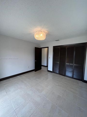 14333 SW 102nd St 14333, Miami, FL 33186