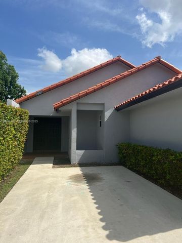 14333 SW 102nd St 14333, Miami, FL 33186