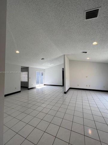 14333 SW 102nd St 14333, Miami, FL 33186