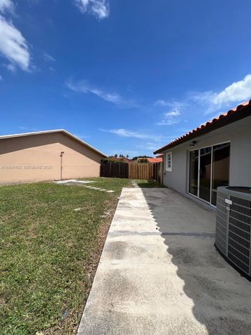 14333 SW 102nd St 14333, Miami, FL 33186