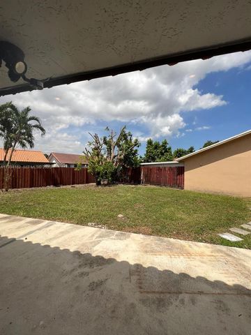 14333 SW 102nd St 14333, Miami, FL 33186