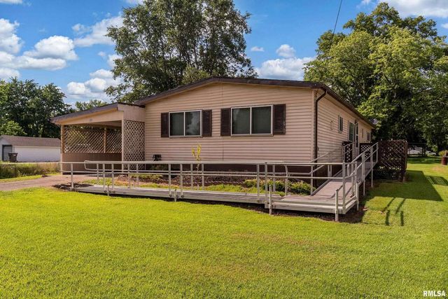 208 W PENNSYLVANIA Avenue, Pittsburg, IL 62974