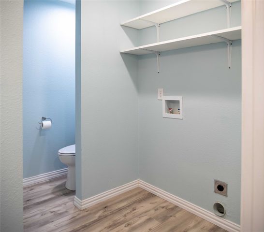 506 W 7th Street, Bonham, TX 75418