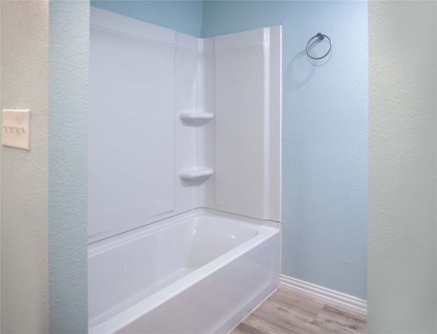 506 W 7th Street, Bonham, TX 75418
