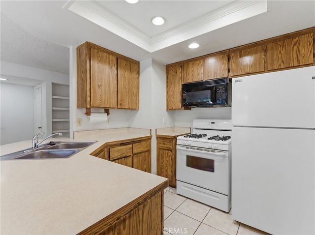 13946 Spring Water Court, Garden Grove, CA 92843