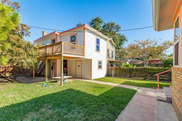 2512 Avenue K, Galveston, TX 77550