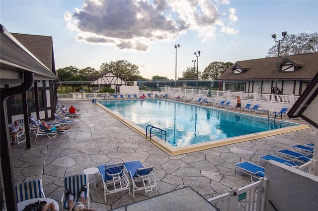 1818 PRAIRIE DUNES CIRCLE N, Lakeland, FL 33810