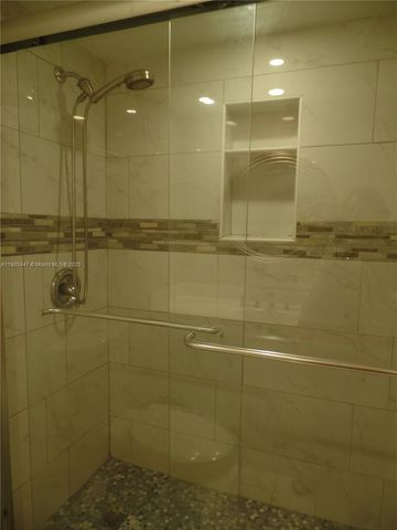 210 172nd St 127, Sunny Isles Beach, FL 33160