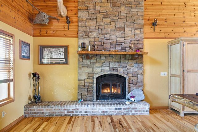 195 Meadow Hill Lane, Rogersville, MO 65742