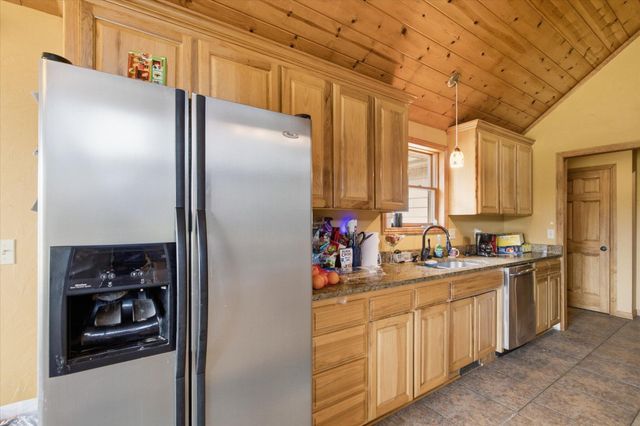195 Meadow Hill Lane, Rogersville, MO 65742