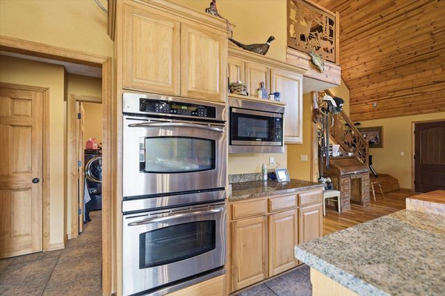 195 Meadow Hill Lane, Rogersville, MO 65742