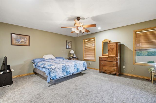 195 Meadow Hill Lane, Rogersville, MO 65742