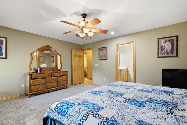 195 Meadow Hill Lane, Rogersville, MO 65742