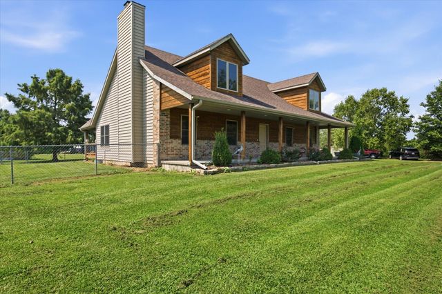 195 Meadow Hill Lane, Rogersville, MO 65742