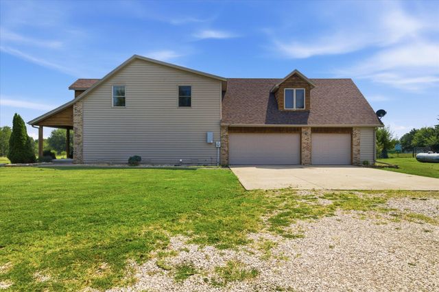195 Meadow Hill Lane, Rogersville, MO 65742