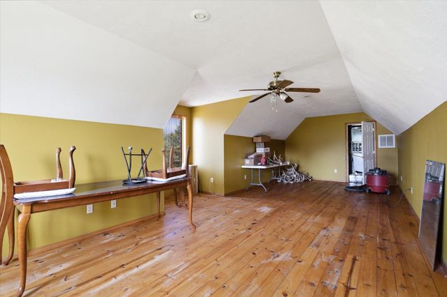 195 Meadow Hill Lane, Rogersville, MO 65742