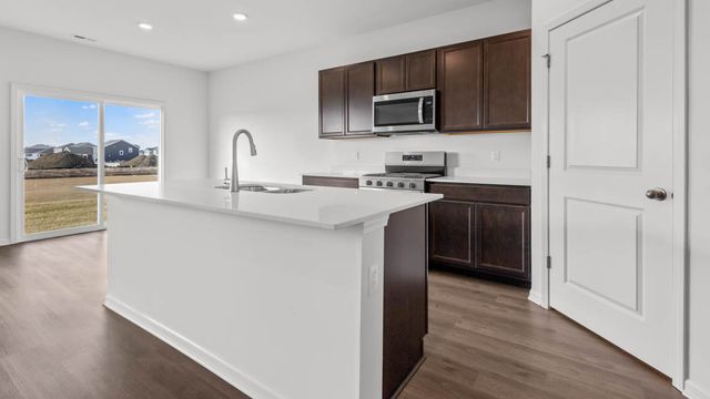 2265 Cobble Springs Drive, Wonder Lake, IL 60097