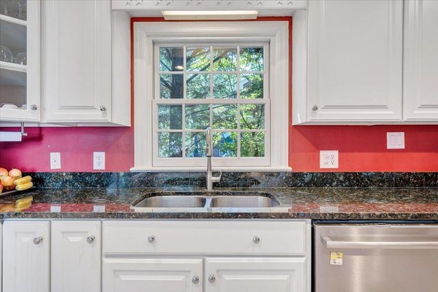 712 Cassell LN SW, Roanoke, VA 24014
