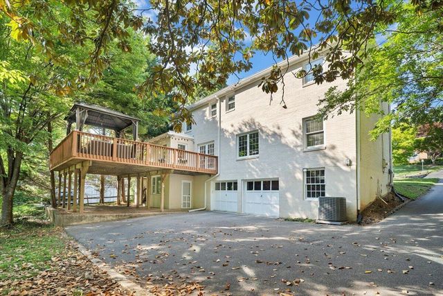 712 Cassell LN SW, Roanoke, VA 24014