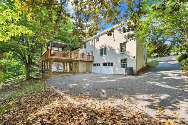712 Cassell LN SW, Roanoke, VA 24014