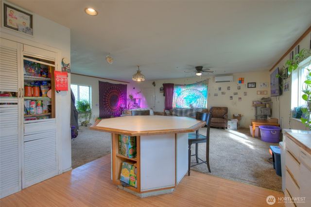 102 Elma Street, Copalis Beach, WA 98535