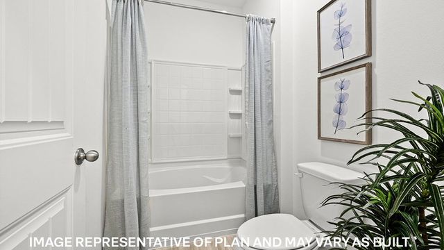 130 KIPLING DR, Oakland, TN 38060