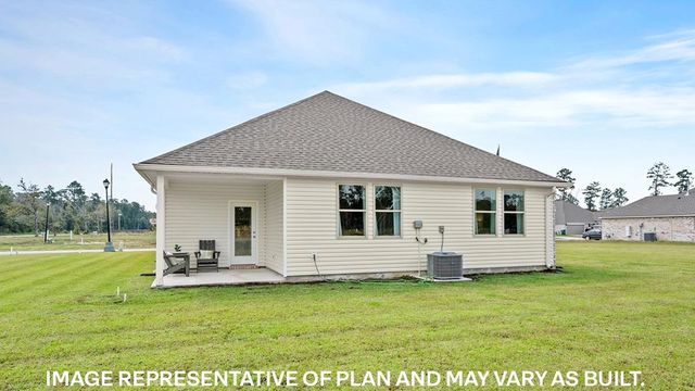 130 KIPLING DR, Oakland, TN 38060