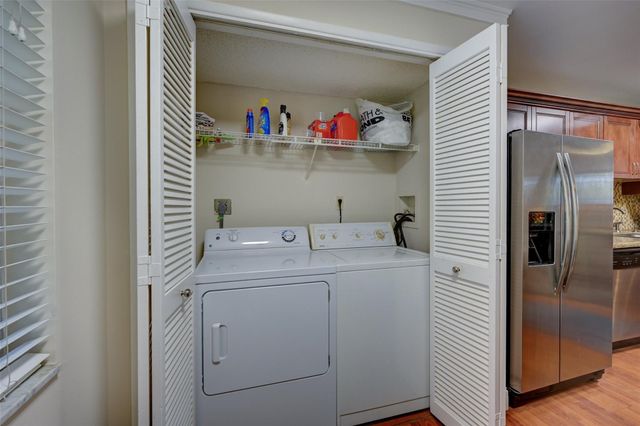 823 Cypress Boulevard 201, Pompano Beach, FL 33069