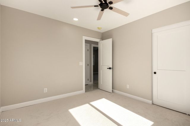 106 E El Camino Drive, Phoenix, AZ 85020