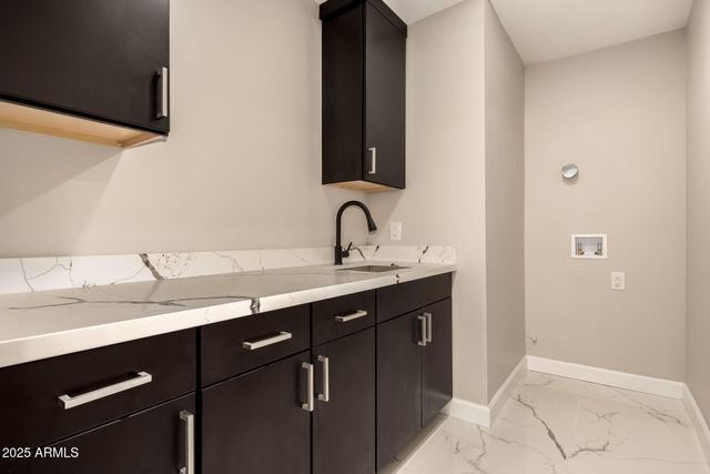 106 E El Camino Drive, Phoenix, AZ 85020