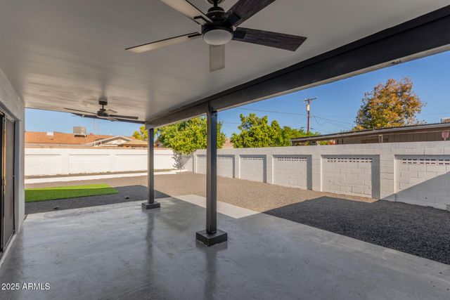 106 E El Camino Drive, Phoenix, AZ 85020