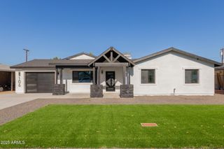 106 E El Camino Drive, Phoenix, AZ 85020