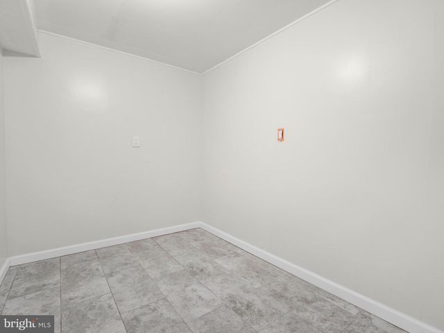 14204 WOODCREST DR, Rockville, MD 20853