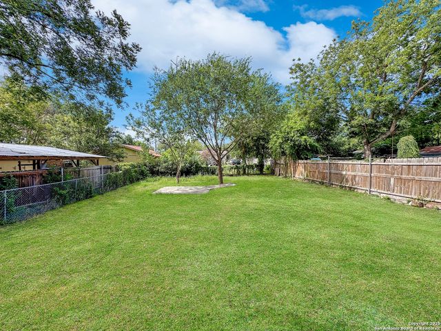430 E Hart, San Antonio, TX 78214