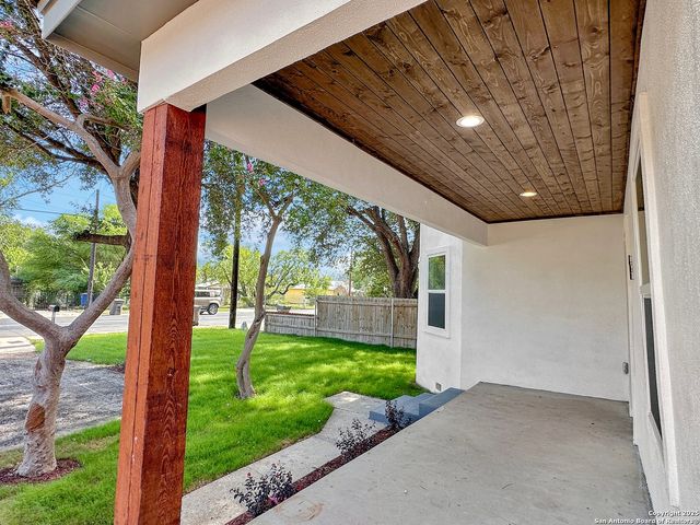 430 E Hart, San Antonio, TX 78214