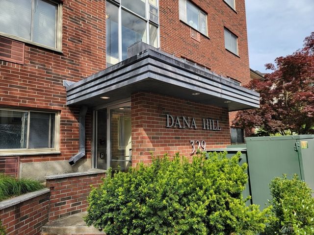 329 Harvard Street 11, Cambridge, MA 02139