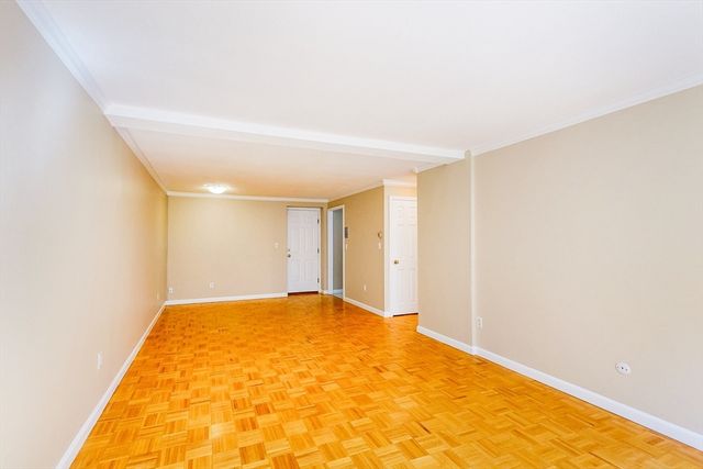 329 Harvard Street 11, Cambridge, MA 02139