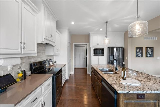 11124 S Barth Road, Olathe, KS 66061