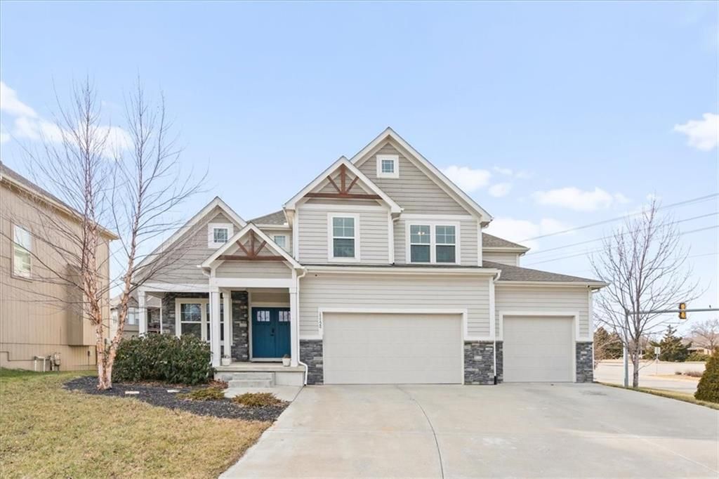 11124 S Barth Road, Olathe, KS 66061