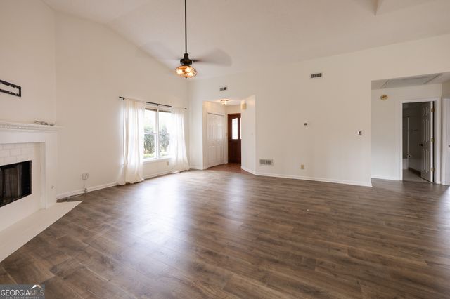 112 Glendale Drive, Peachtree City, GA 30269