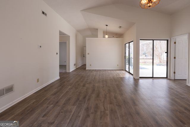 112 Glendale Drive, Peachtree City, GA 30269