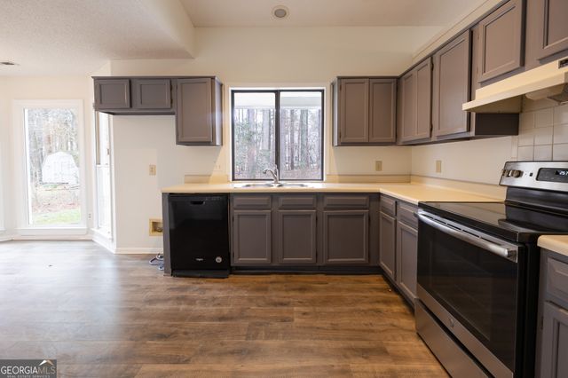 112 Glendale Drive, Peachtree City, GA 30269