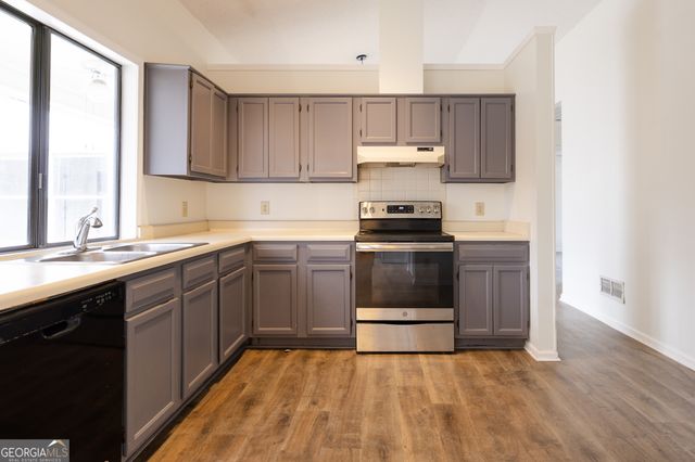 112 Glendale Drive, Peachtree City, GA 30269