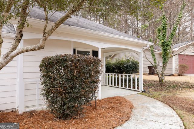 112 Glendale Drive, Peachtree City, GA 30269