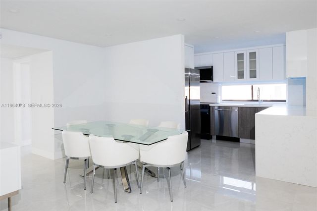 17021 N Bay Rd 601, Sunny Isles Beach, FL 33160