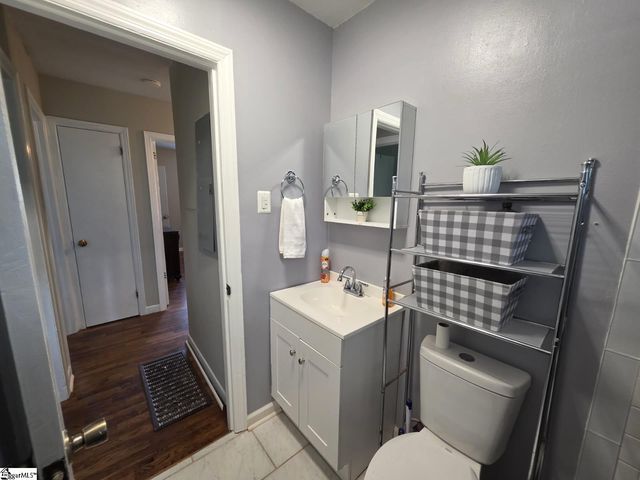 264 Old Greenville Highway, Spartanburg, SC 29301