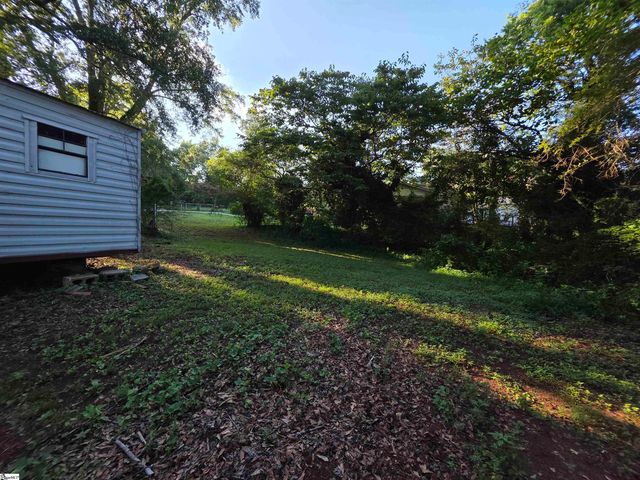 264 Old Greenville Highway, Spartanburg, SC 29301